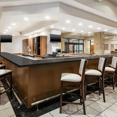 Crowne Plaza Columbus North - Worthington By Ihg-2